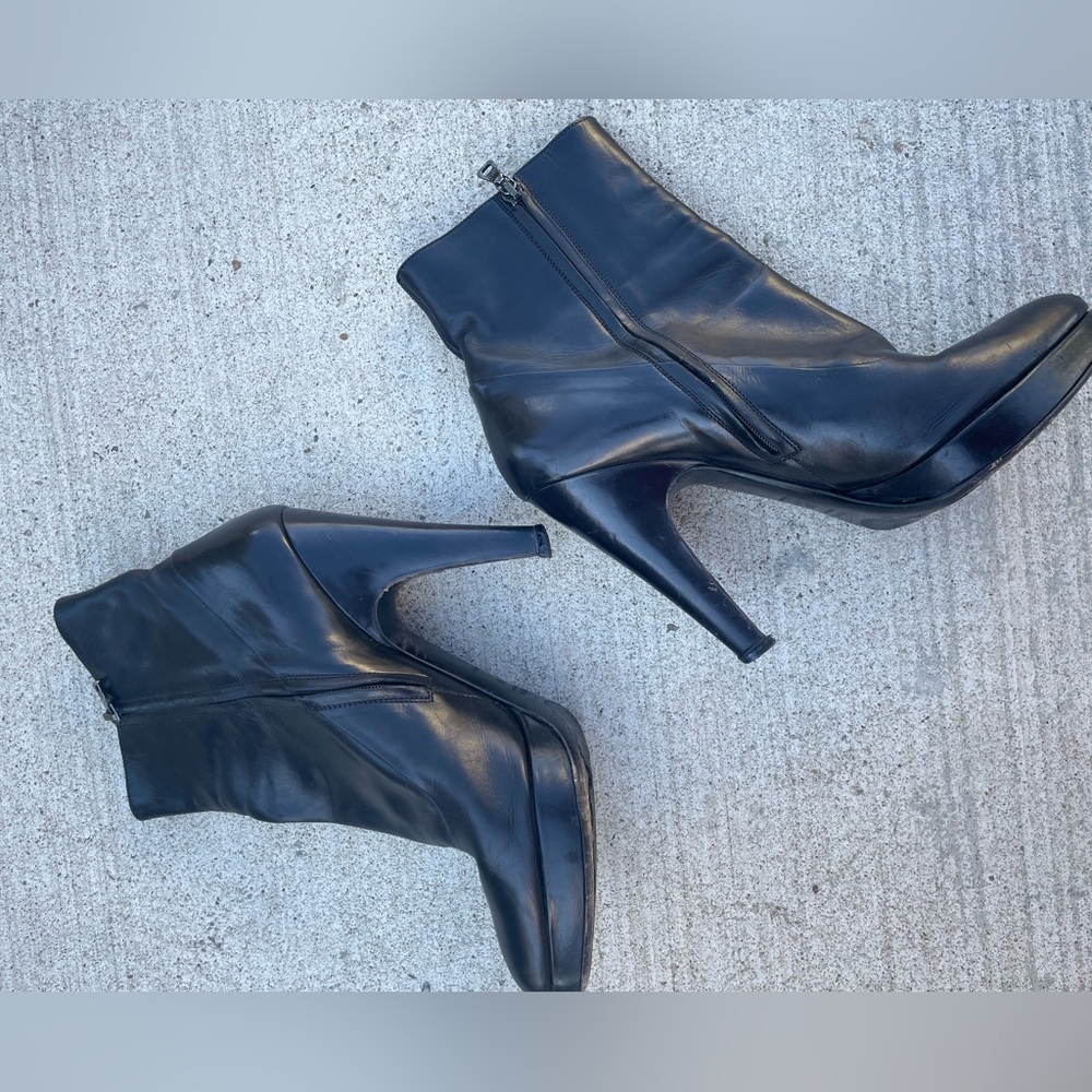 PRADA black stiletto booties - Picture 4 of 6
